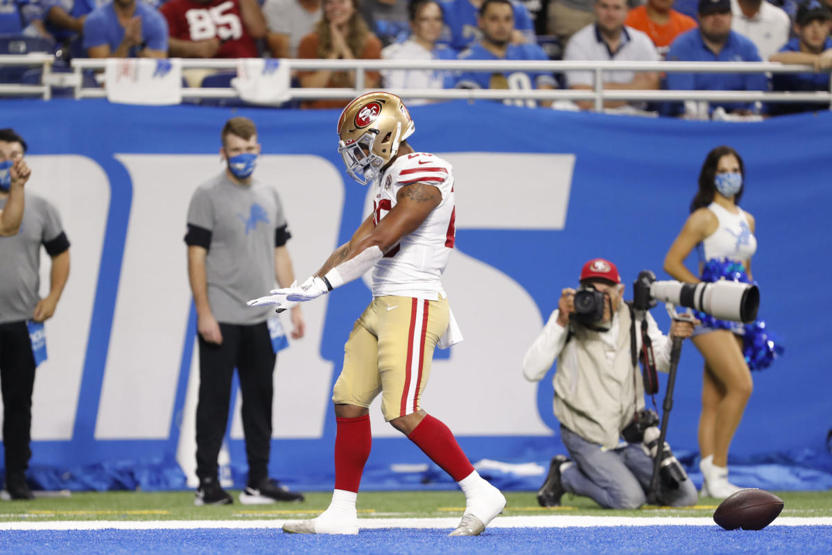 San Francisco 49ers starting RB Elijah Mitchell suffers injury to