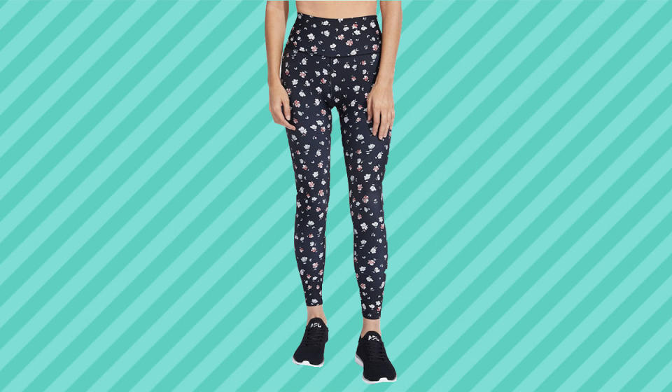 Hands-down the most stylish leggings you'll own. (Photo: Nordstrom Rack)