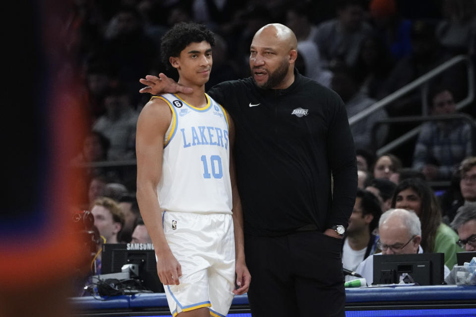 Los Angeles Lakers head coach Darvin Ham, right, talks to Max Christie (10) during the second half of an NBA basketball game against the New York Knicks Tuesday, Jan. 31, 2023, in New York. (AP Photo/Frank Franklin II)