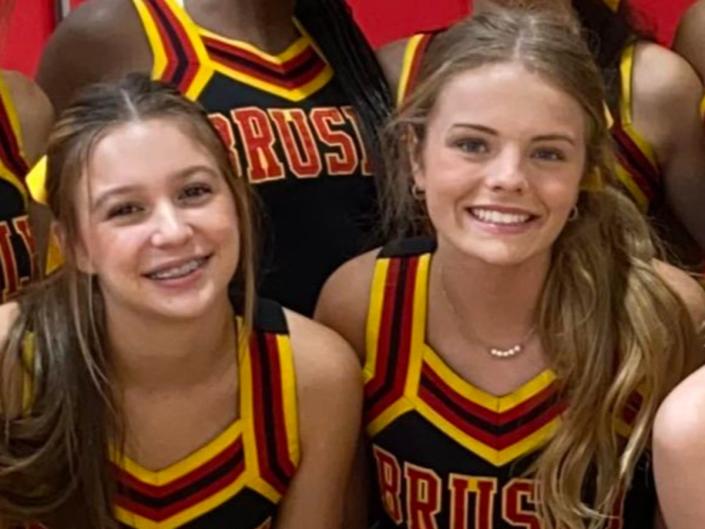Maggie Dunn, 17, and Caroline Gill, 15, were killed in a car crash involving a police officer (Facebook / Brusly High School Cheerleading)