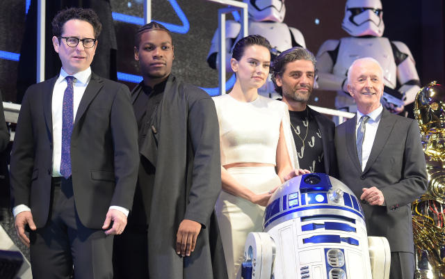 J.J. Abrams Subtly Shades Rian Johnson's 'The Last Jedi Choices