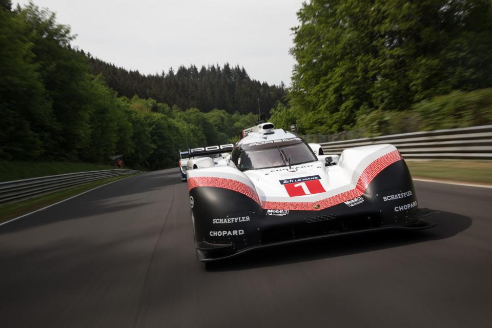 <p>Porsche 919 Hybrid Evo. The fastest evolution of a triple World Champion.</p>