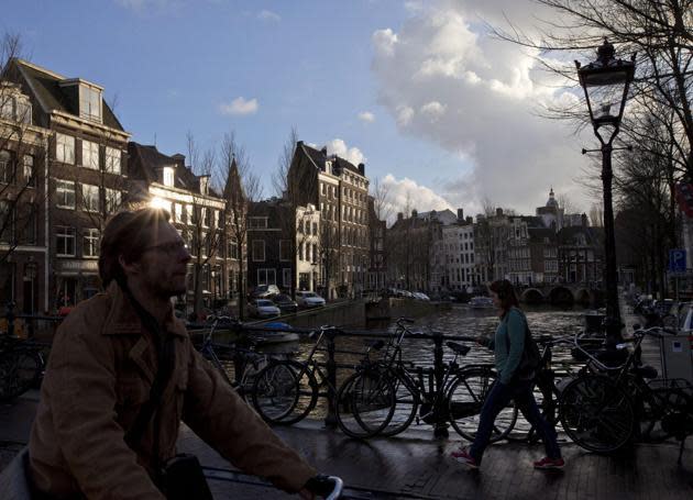 4º país con vuelos más caros – coste promedio de Países Bajos por 100 km: 42,35 dólares (AP Photo/Peter Dejong)