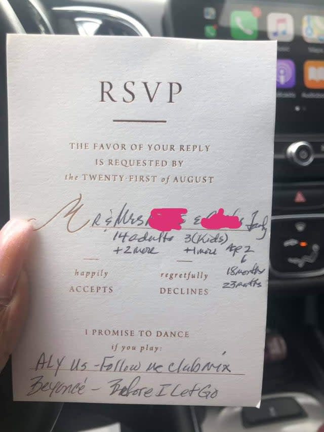 wedding-guest-given-a-plus-one-invite-rudely-rsvps-for-21-people