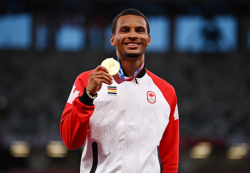 FILE PHOTO: Athletics - Men's 200m - Medal Ceremony