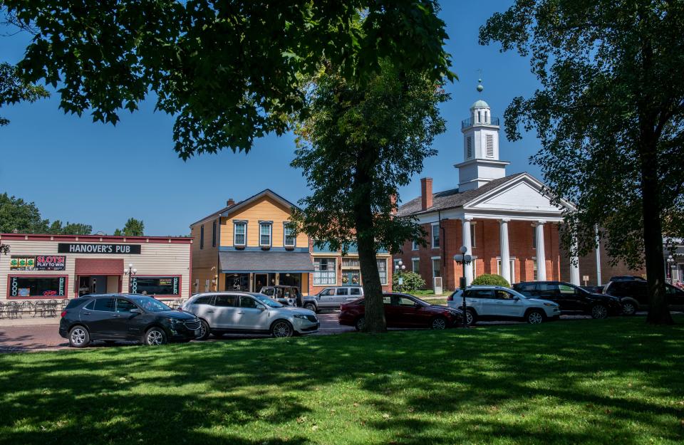 A number of small businesses and the historic Metamora Courthouse State Historic Site surround the Metamora Village Square, which features a gazebo and stage with plenty of room for community gatherings.