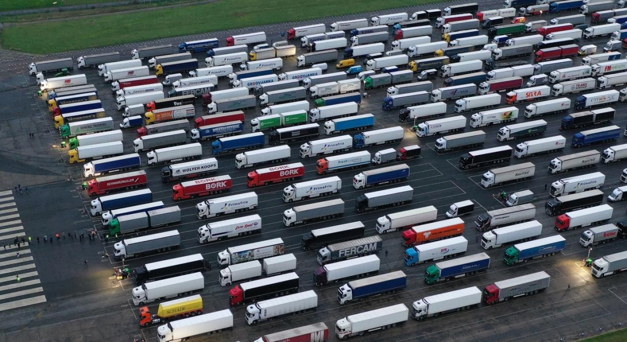 Lorries are parked on the runway at Manston airport (Getty)