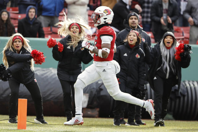 Louisville takes down Cincinnati in inaugural Fenway Bowl