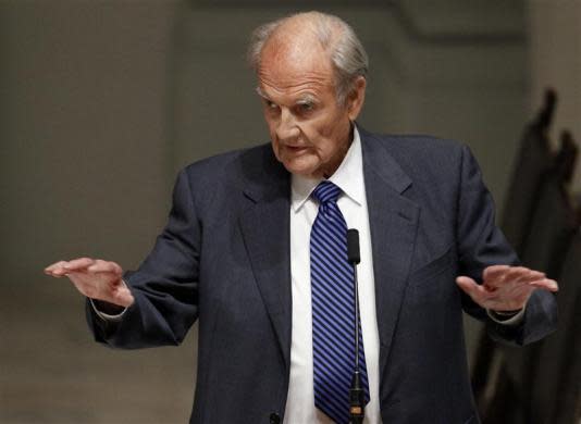 Former U.S. Senator George McGovern speaks during the wake for Sargent Shriver at Holy Trinity Catholic Church in Washington, January 21, 2011. Shriver, a former Democratic vice presidential candidate and brother-in-law of former U.S. President John F. Kennedy, died on January 18, 2011 at age 95. REUTERS/Alex Brandon/Pool (UNITED STATES)