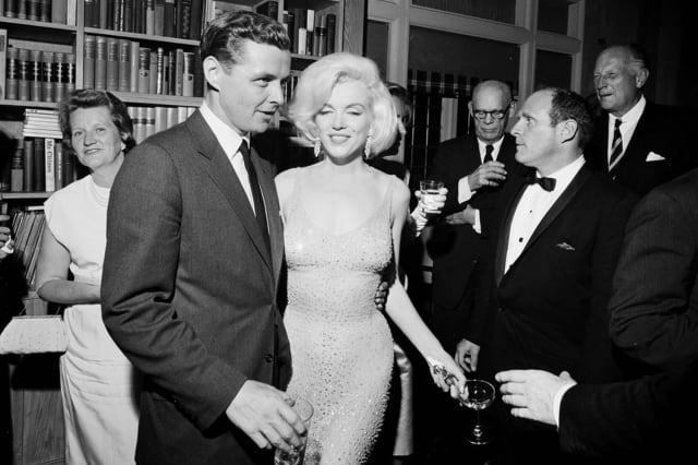 Marilyn Dress Auction