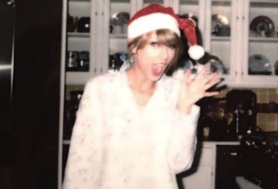 Wow your family with Taylor Swift’s Chai Tea Eggnog Cookie recipe