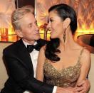 <p>Ensemble depuis 1998, Michael Douglas et Catherine Zeta-Jones se sont mariés en 2000. Si le couple paraissait plus que solide, en 2013, il a connu une énorme crise au point de se séparer, pour finalement se réconcilier l’année suivante. Crédit photo : Instagram catherinezetajones </p>