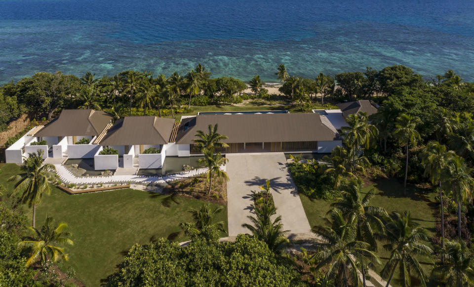 vomo island reef house