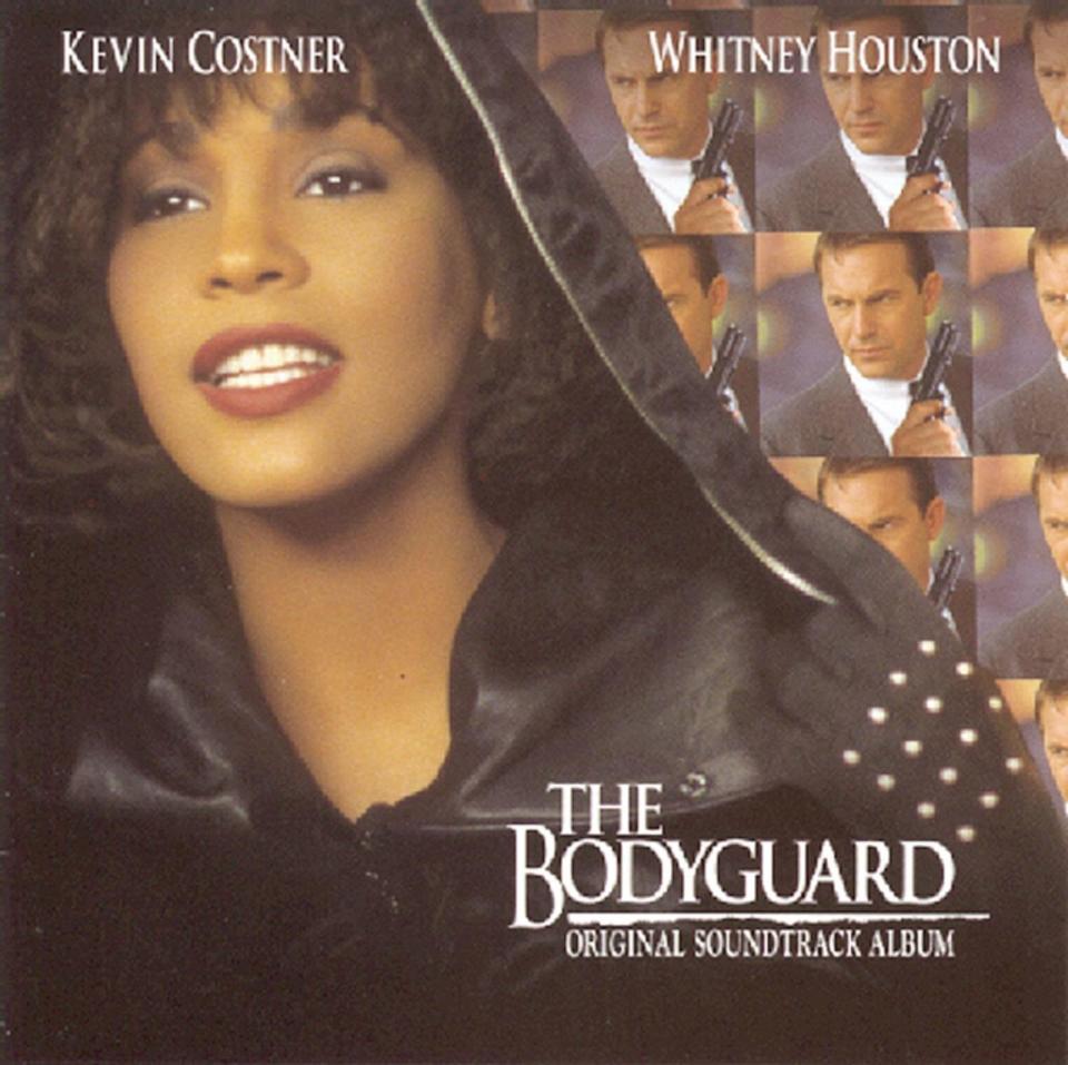 "I Will Always Love You": Whitney Houstons Cover eines alten Dolly-Parton-Hits toppte weltweit die Charts, aber auch der Soundtrack zu "Bodyguard" (1992) wurde zum Megaseller. 45 Millionen Einheiten sollen verkauft worden sein. (Bild: Sony Music)