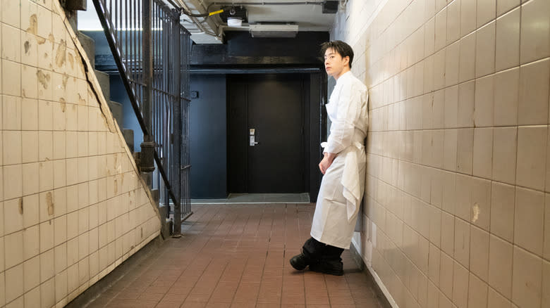 Noksu entrance, chef Dae Kim