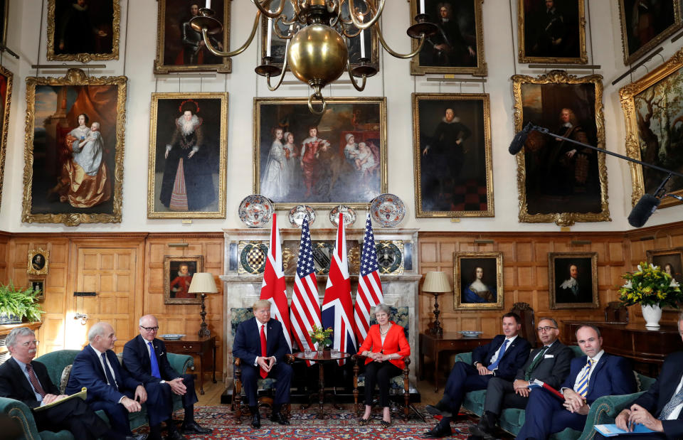 <p>President Donald Trump and British Prime Minister Theresa May meet at Chequers in Buckinghamshire, Britain, July 13, 2018. (Photo: Kevin Lamarque/Reuters) </p>