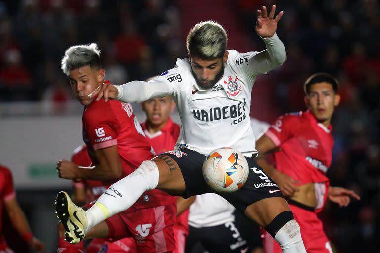 Argentinos Juniors visita a Corinthians en el partido más atractivo de la jornada en la Copa Sudamericana 2024