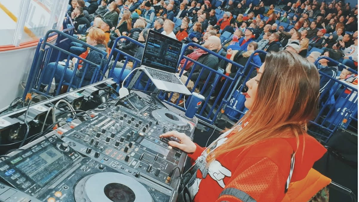 A mistake by a DJ in Finland has led to quite a kerfuffle. (@djamandaharkimo/Instagram)