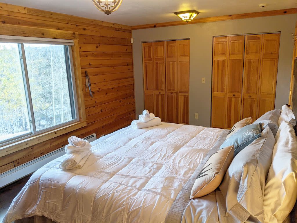 Luxury Cabin on 6 Acres: More