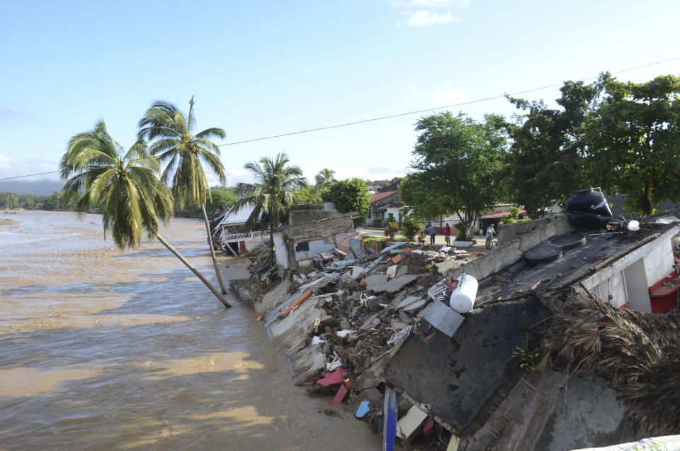 Otis dejó devastación en Coyuca a su paso. (AP/ Bernandino Hernandez)