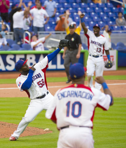 Baseball has huge on- and off-the-field impact in the Dominican Republic -  Cronkite News