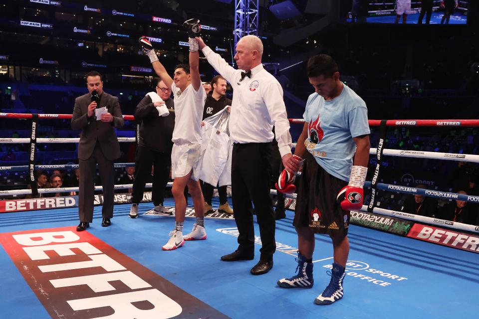 Barney-Smith, still just 18 years old, moves to 5-0 (3 knockouts) as a professioonal (Getty Images)