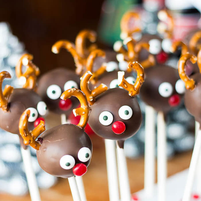 Reindeer Cake Pops