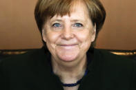 <p>German Chancellor Angela Merkel attends a weekly cabinet meeting of the German government at the chancellery in Berlin, May 10, 2017. (Photo: Markus Schreiber/AP) </p>