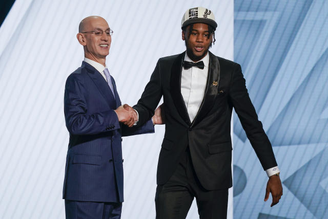 Spurs select Baylor forward Jeremy Sochan 9th overall in 2022 NBA Draft;  take Ohio State guard Malaki Branham at No. 20, Notre Dame guard Blake  Wesley at No. 25