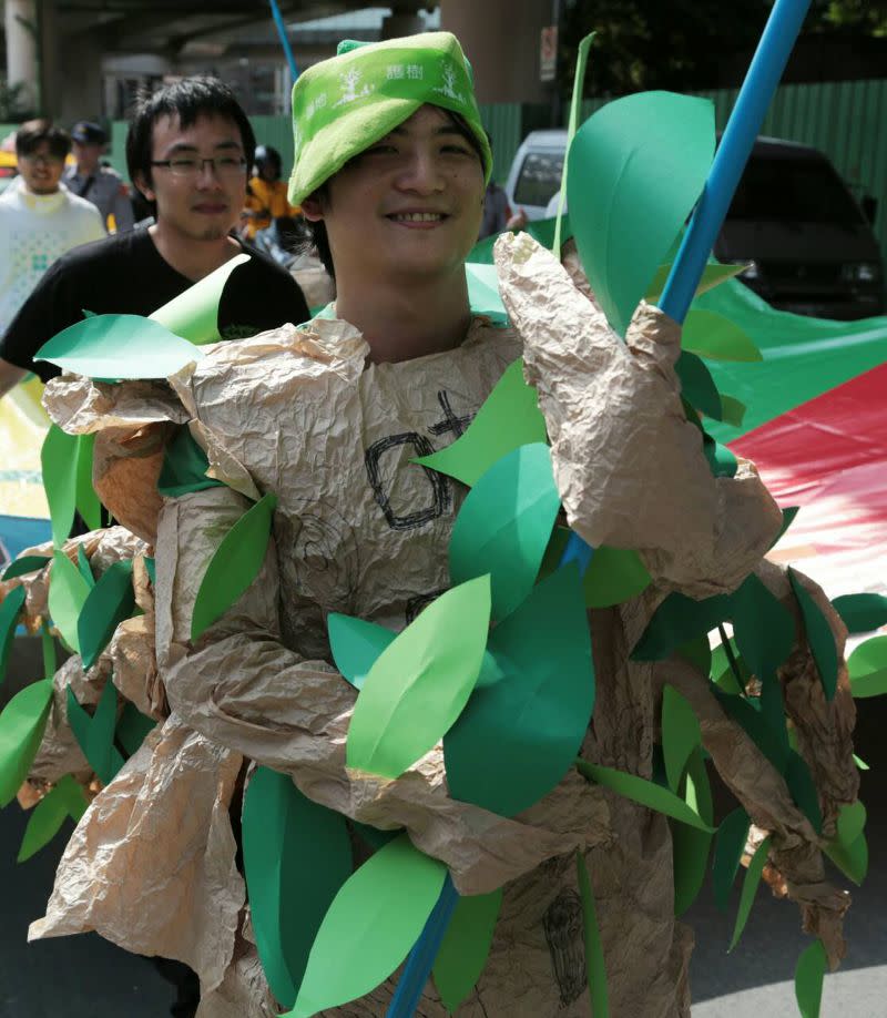 20150425松菸護樹遊行（余志偉攝） (8).jpg