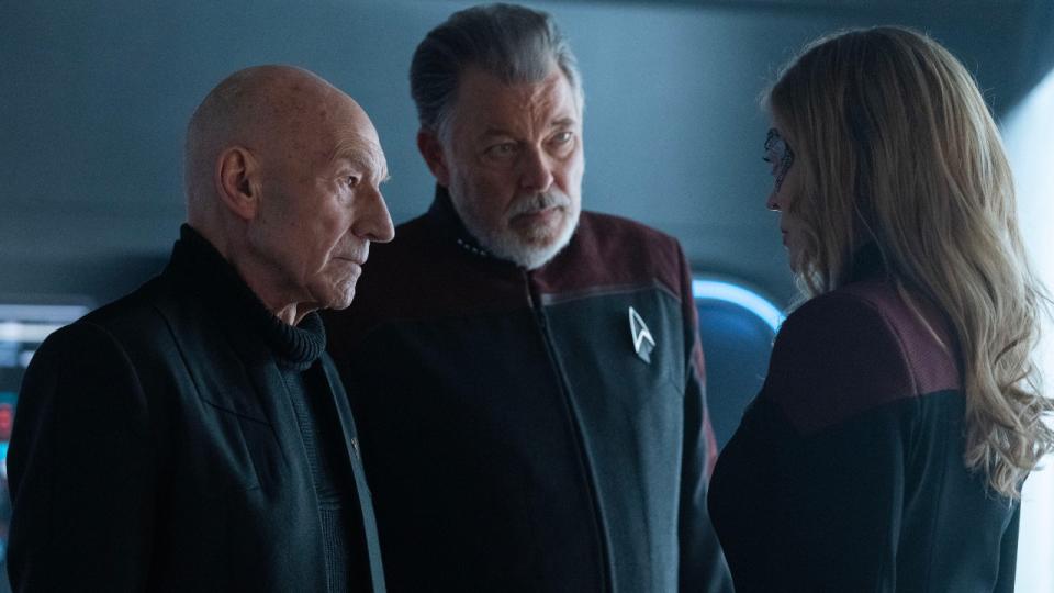 Picard, Riker, and Seven on Star Trek: Picard on Paramount+