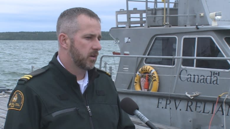 'Wastage is not allowed by anyone': Rotting fish plaguing Iqaluit's shores again