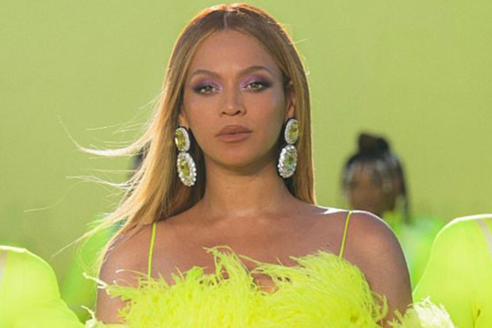 n this handout photo provided by A.M.P.A.S., Beyoncé performs during the ABC telecast of the 94th Oscars® on Sunday, March 27, 2022 in Los Angeles, California.