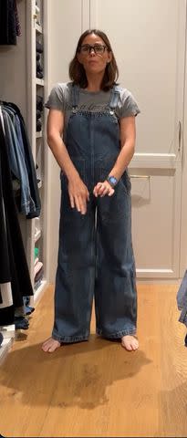 <p>Jennifer Garner/Instagram</p> Jennifer Garner tries on denim overalls in a new Instagram video.