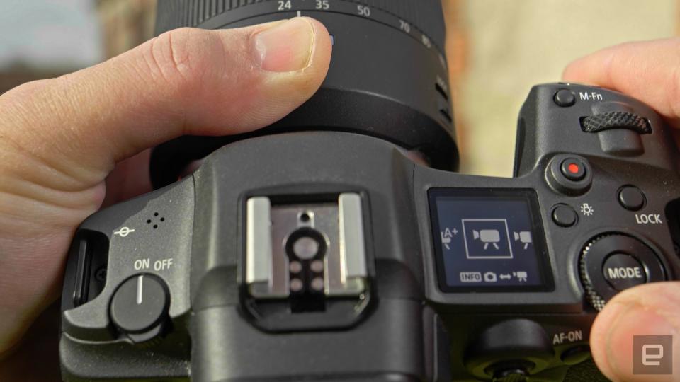 <p>Canon EOS R5 camera review</p> 