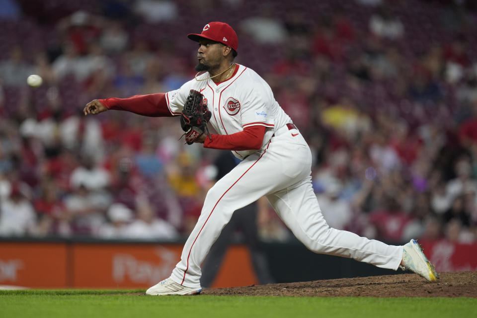 Cincinnati Reds pitcher Alexis Díaz throws to a San Diego Padres batter during the ninth inning of a baseball game Tuesday, May 21, 2024, in Cincinnati. (AP Photo/Carolyn Kaster)
