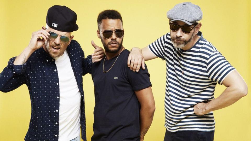 Eizi Eiz alias Jan Delay, Denyo und DJ Mad erobern derzeit die Charts