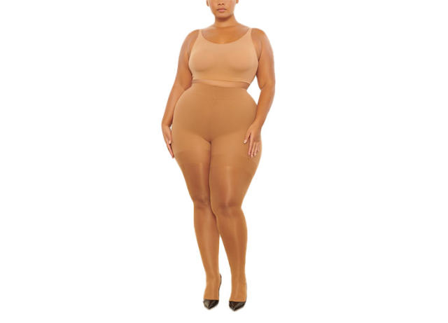 SKIMS DEEP PLUNGE SHAPEWEAR BRA in cocoa size medium - $49 New With Tags -  From Marissa