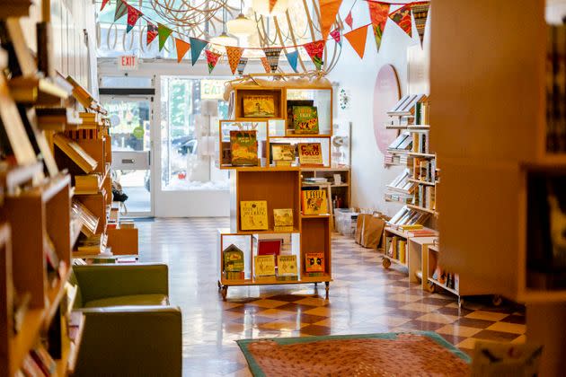 Bookstore co-owners share community support after bomb threat cancels drag  queen story time