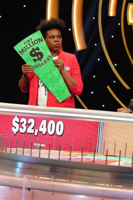 Leslie Jones competes for $1 million on "Celebrity Wheel of Fortune." (Photo: ABC/Christopher Willard)