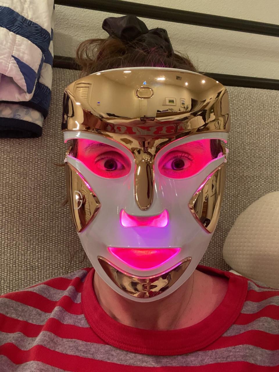 Kate Spencer tries the Dr. Dennis Gross LED Light Therapy Mask