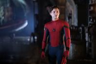 Schlicht "No Way Home" betitelt ist die Fortsetzung (Start: 16. Dezember) von "Spider-Man: Far From Home" (Bild). Regie beim dritten Teil der Spinnenmannreihe mit Tom Holland in der Hauptrolle führt erneut Jon Watts, zur Handlung ist ebenfalls noch nichts bekannt. Klar ist aber schon jetzt: Auch ein vierter Film ist in der Mache. (Bild: Sony)