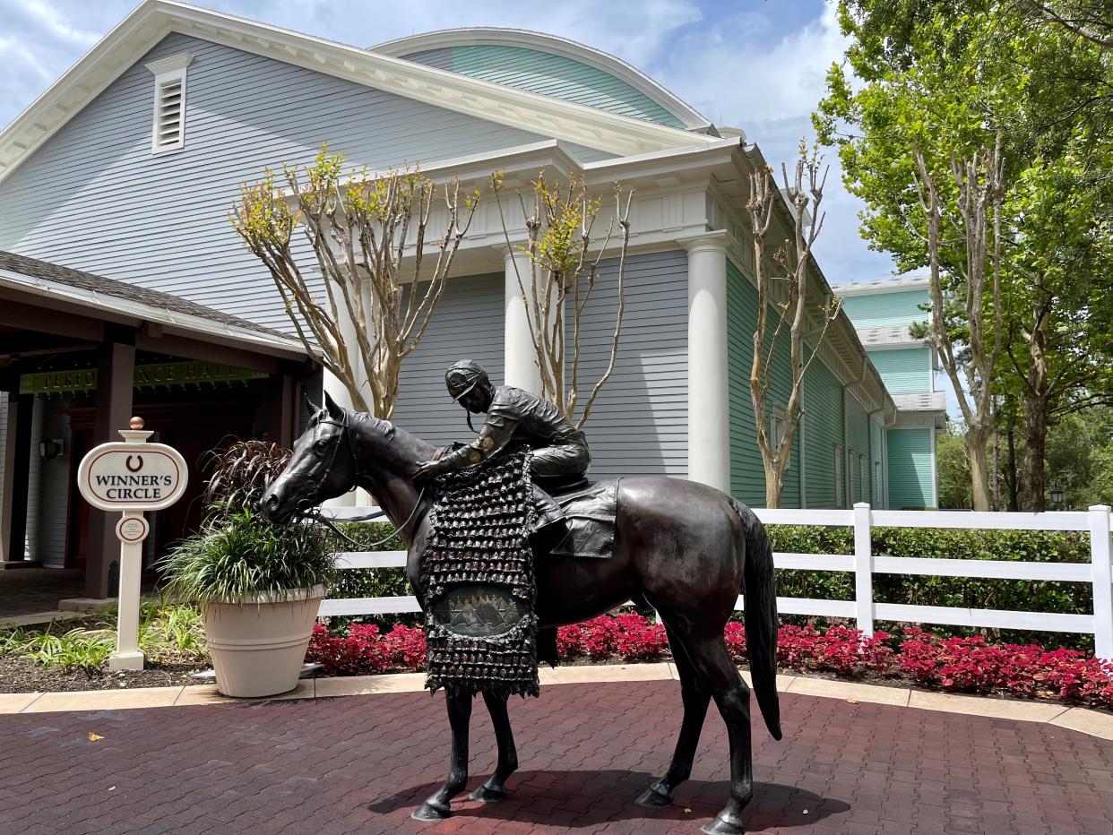 external shot of a stature at saratoga springs resort disney world