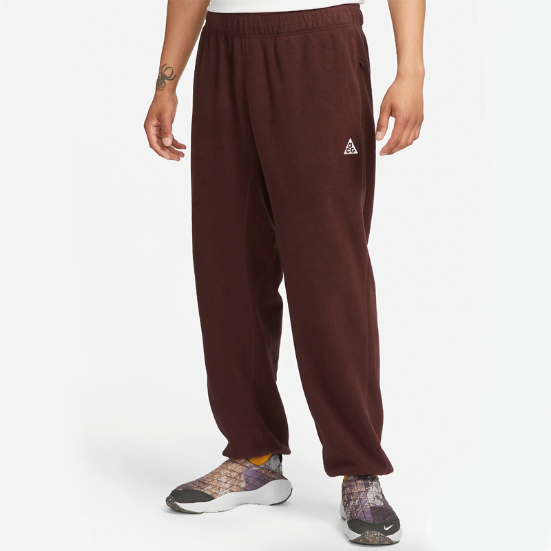 <p><a href="https://go.redirectingat.com?id=74968X1596630&url=https%3A%2F%2Fwww.nike.com%2Ft%2Facg-polartec-wolf-tree-mens-pants-6QV2jl%2FCV0658-227&sref=https%3A%2F%2Fwww.esquire.com%2Fstyle%2Fmens-fashion%2Fa60432360%2Fadam-sandler-hoka-bondi%2F" rel="nofollow noopener" target="_blank" data-ylk="slk:Shop Now;elm:context_link;itc:0;sec:content-canvas" class="link ">Shop Now</a></p><p>ACG Polartec "Wolf Tree" Pants</p><p>nike.com</p><p>$97.97</p>