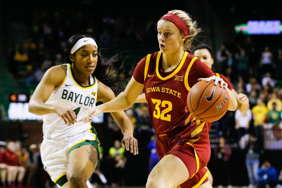 Jan 28, 2020; Waco, Texas, USA; Iowa State Cyclones guard Maggie Espenmiller-McGraw (32) dribbles on Baylor Lady Bears guard Te’a Cooper (4) during the first half at Ferrell Center. Mandatory Credit: Raymond Carlin III-USA TODAY Sports