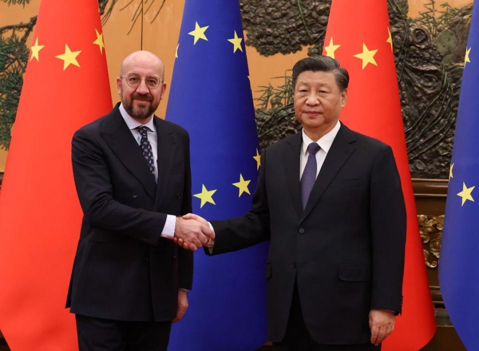 中國國家主席習近平1日與歐洲理事會主席米歇爾（Charles Michel）在北京會談。(圖:推特@eucopresident)