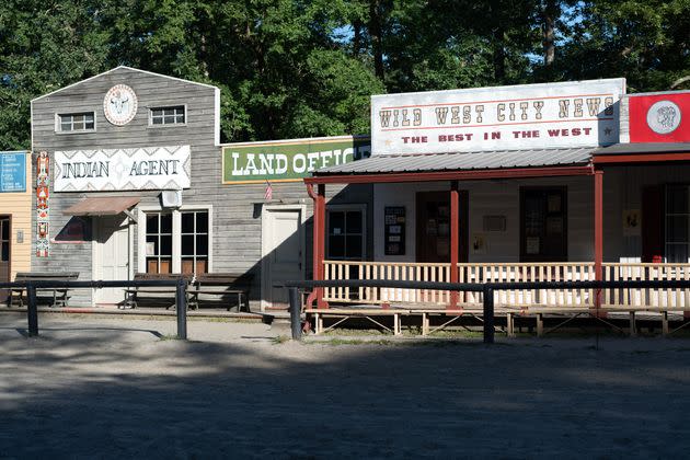 Wild West City's theme park set was based in Dodge City, Kansas, in the 1800s. By the end of the day, right before Wild West City closed for the day, Main Street was totally quiet.