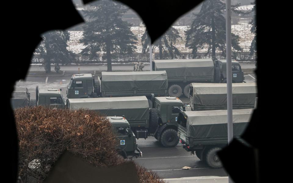 Security forces arriving en masse - Valery Sharifulin\\TASS via Getty Images