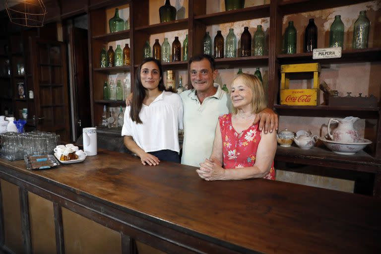 Elsa Chari, Sergio Lavagnino y Maribel Lavagnino