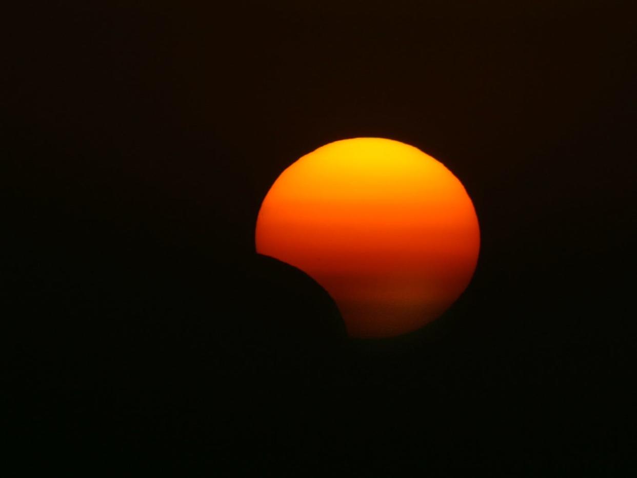 2013's hybrid solar eclipse photographed in the northern Iraqi city of Arbil.